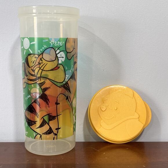 Disney Tupperware Winnie The Pooh 24 oz Tumbler Cup With Lid Tigger 3498A - Picture 2 of 9